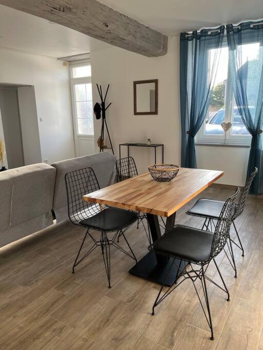 Appartement Centre De Guécélard 외부 사진